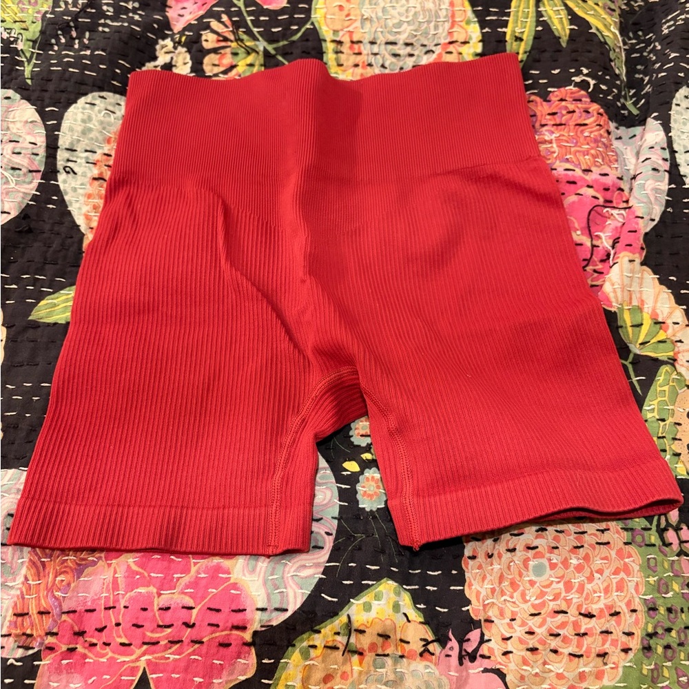 Red Ribbed Shorts - Picture 2 of 2